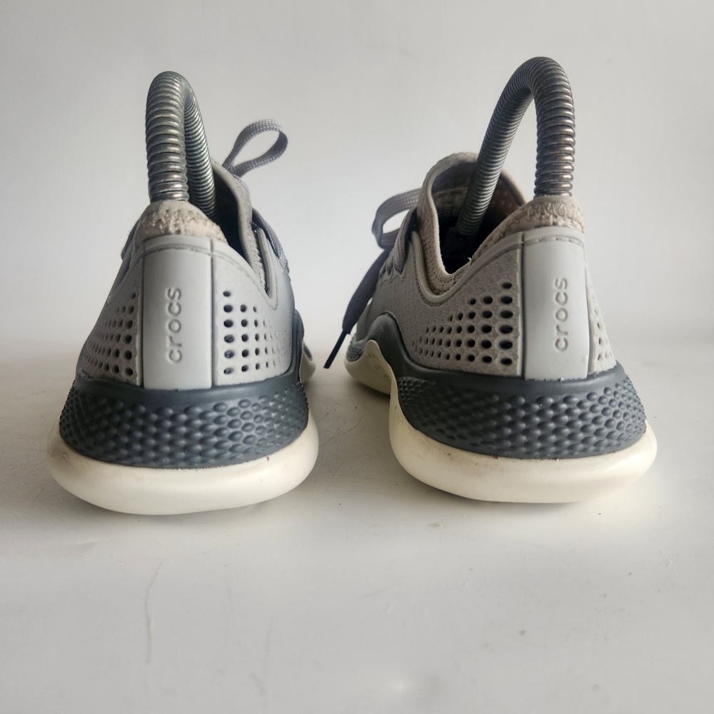 Crocs LiteRide PACER 360 Women's Size 7 Grey Perforated Sneakers Shoes Trainers - Picture 7 of 16